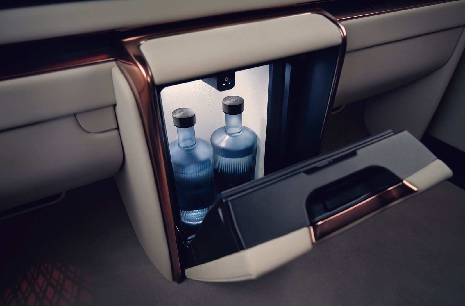 Lexus LM 500h premium interior detail